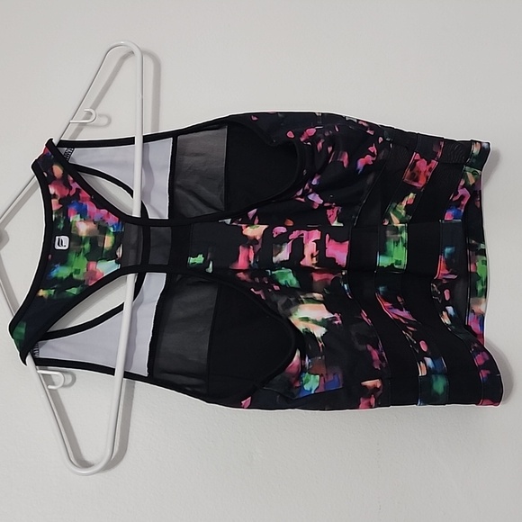 Fabletics top - Picture 2 of 4